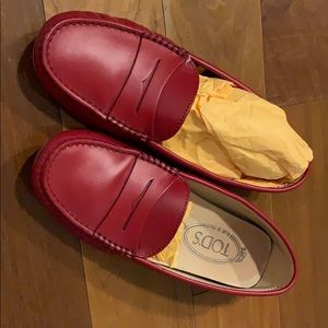 Tod’s loafer. Condition as shown